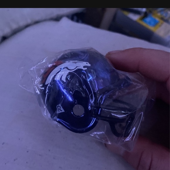 Denver  football collector helmet - Picture 1 of 2